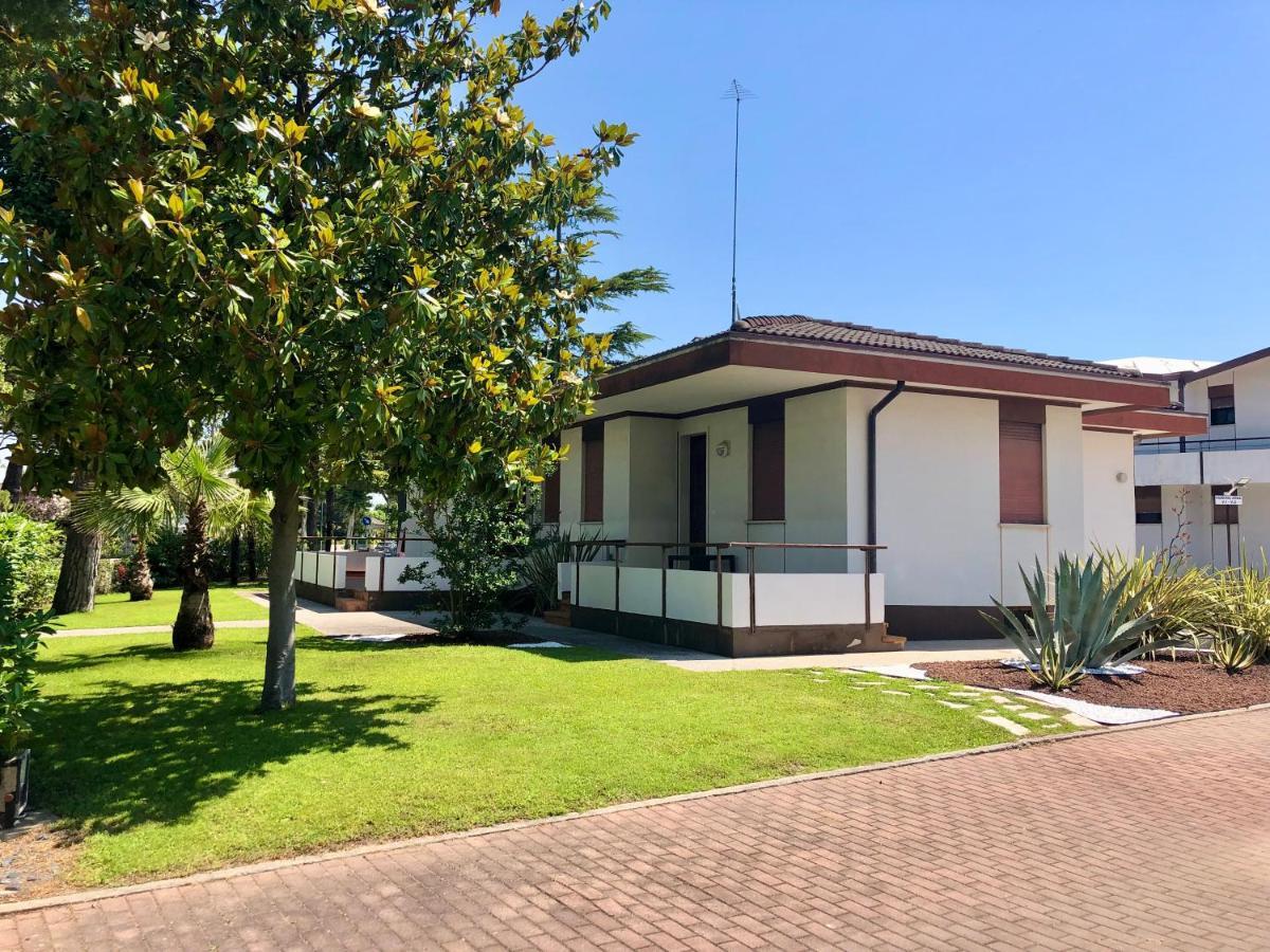 Bungalow Cavallino Lido Exteriör bild